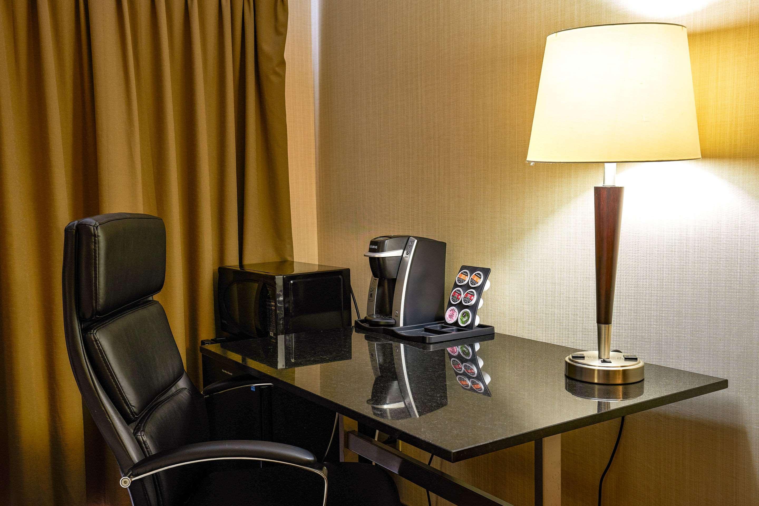 Comfort Inn Rouyn Eksteriør billede