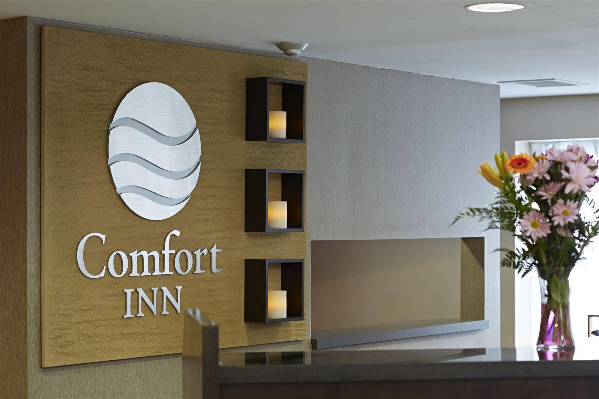 Comfort Inn Rouyn Eksteriør billede
