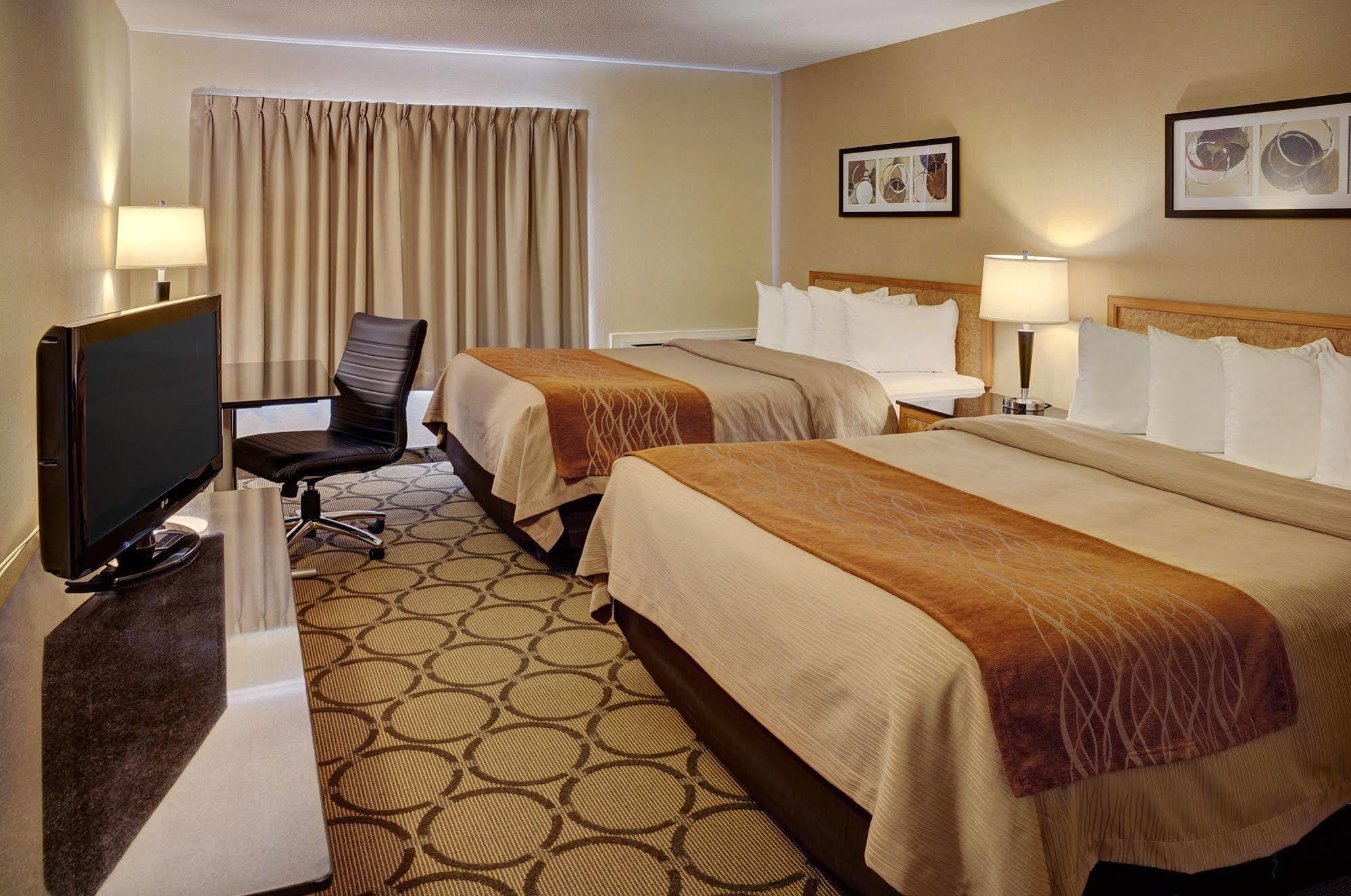 Comfort Inn Rouyn Eksteriør billede